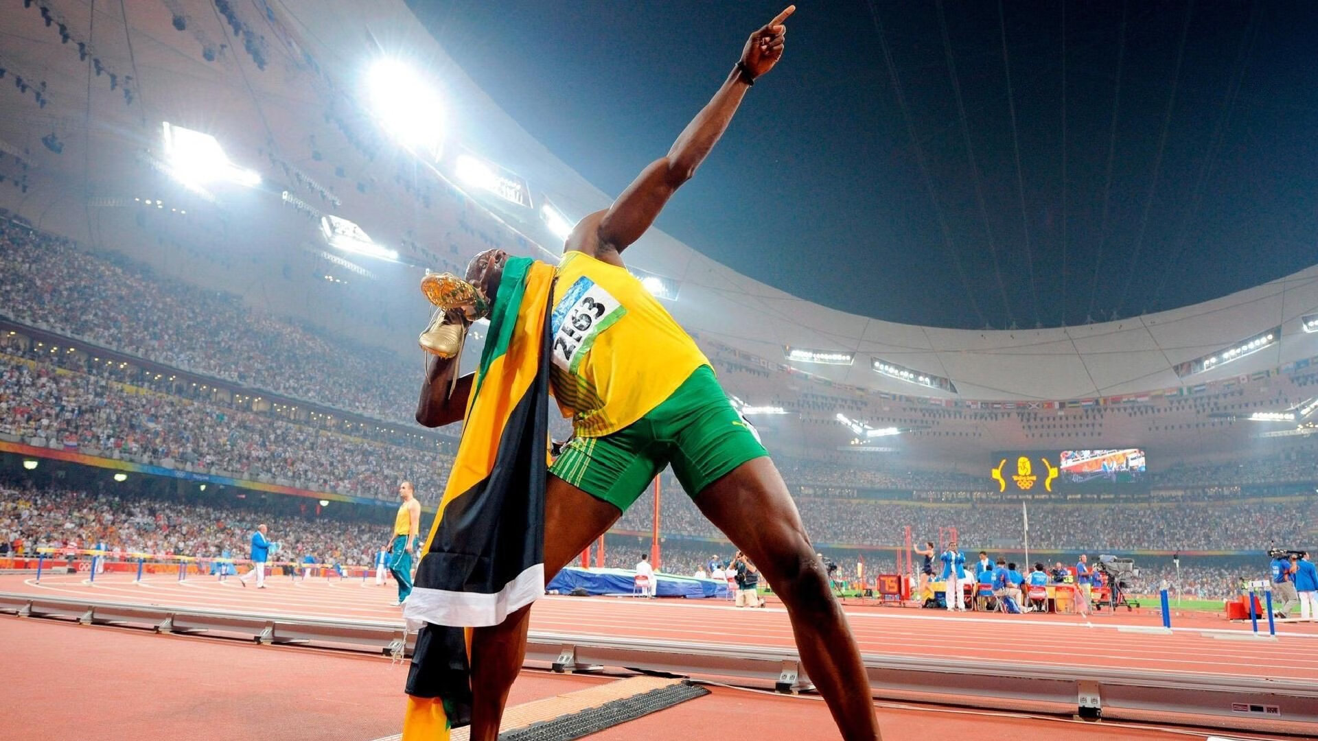 开云体育在线入口-世界杯逆境突围：英雄时刻燃爆全场，世界杯遇险记